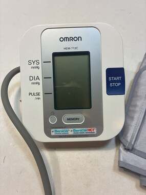 Omron HEM-712C Digital Automatic Blood Pressure Monitor with Cuff